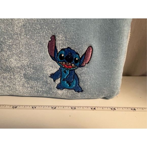 Disney Stitch Laptop Case- Skinnydip -Baby Blue Velour 25”x12” Gold Zipper NWOT - Picture 2 of 5